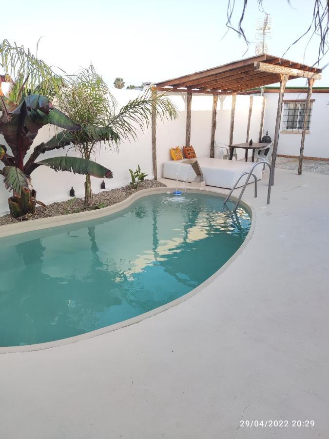 Villa Casa Blanca Luxury Spa Con Piscina Privada Y Jacuzzi Privado Chiclana de la Frontera Exterior photo