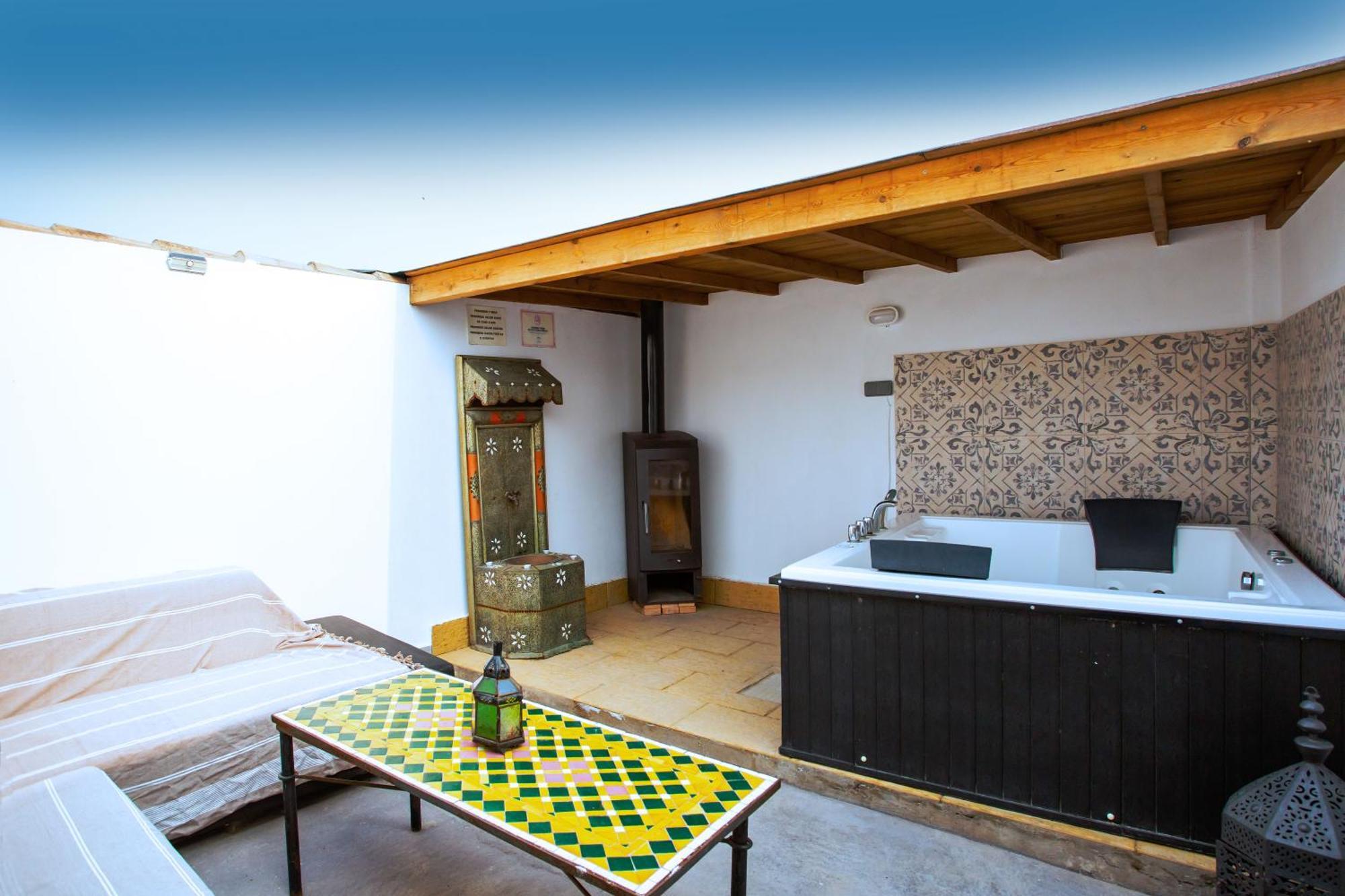 Villa Casa Blanca Luxury Spa Con Piscina Privada Y Jacuzzi Privado Chiclana de la Frontera Exterior photo